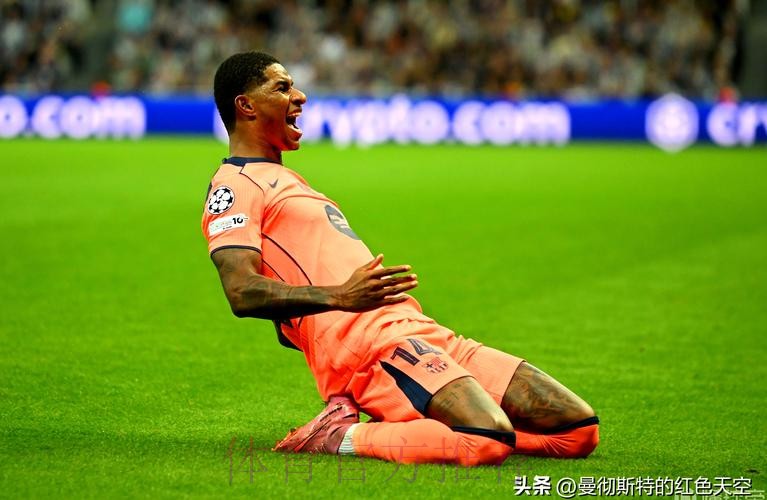 TA:居勒尔不相信巴萨能注册他 曼城马竞也曾有意 TA:居勒尔不相信巴萨能注册他 曼城马竞也曾有意